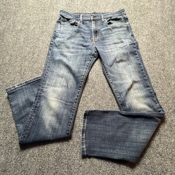 Lucky Brand Other - Lucky Brand 223 Straight Leg Jeans Mens 31x32 Blue Medium Wash Fade